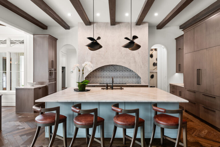 1 1225 Lakeview Dr 18 scaled 1 768x513