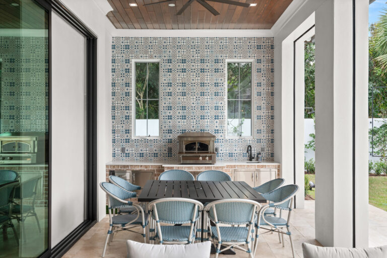 4 1225 Lakeview Dr 36 scaled 1 768x513