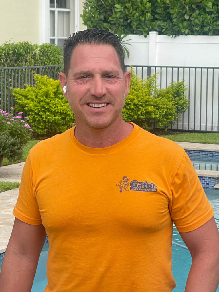 Lou Tobia 768x1023