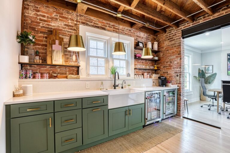 The Balcerzak Group of AB Co Realtors 1 768x511