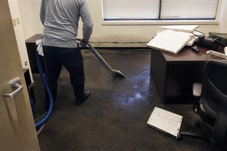 commercial water damage restoration houston 768x512