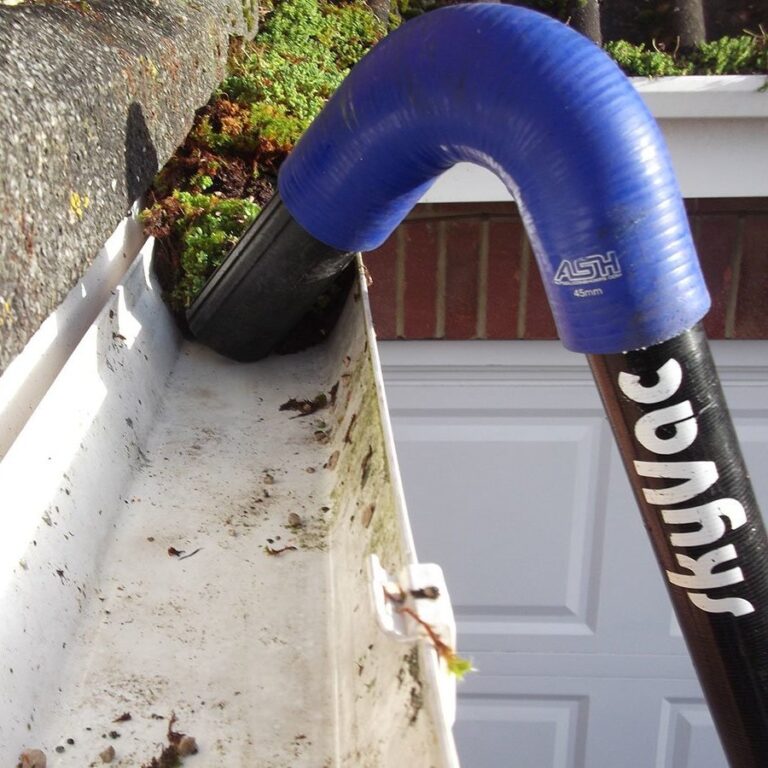 gutter cleaning  768x768