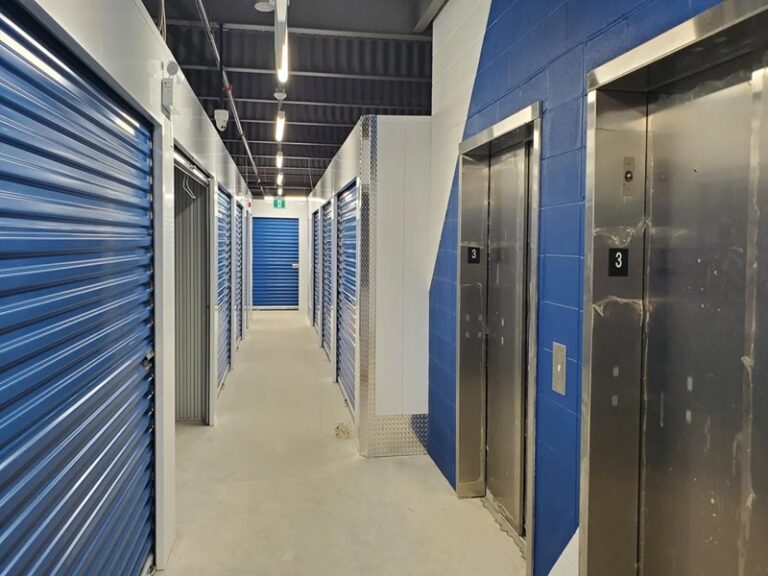 storage units 768x576