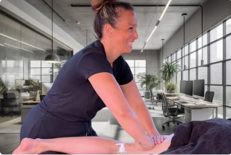 workplace massage 768x515